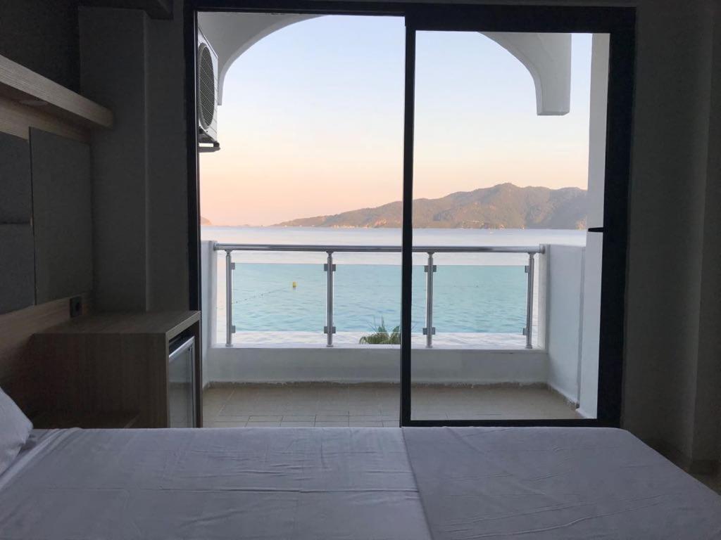 La Beirut Beach Hotel Marmaris Bagian luar foto