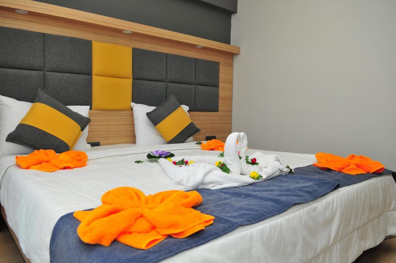 La Beirut Beach Hotel Marmaris Bagian luar foto